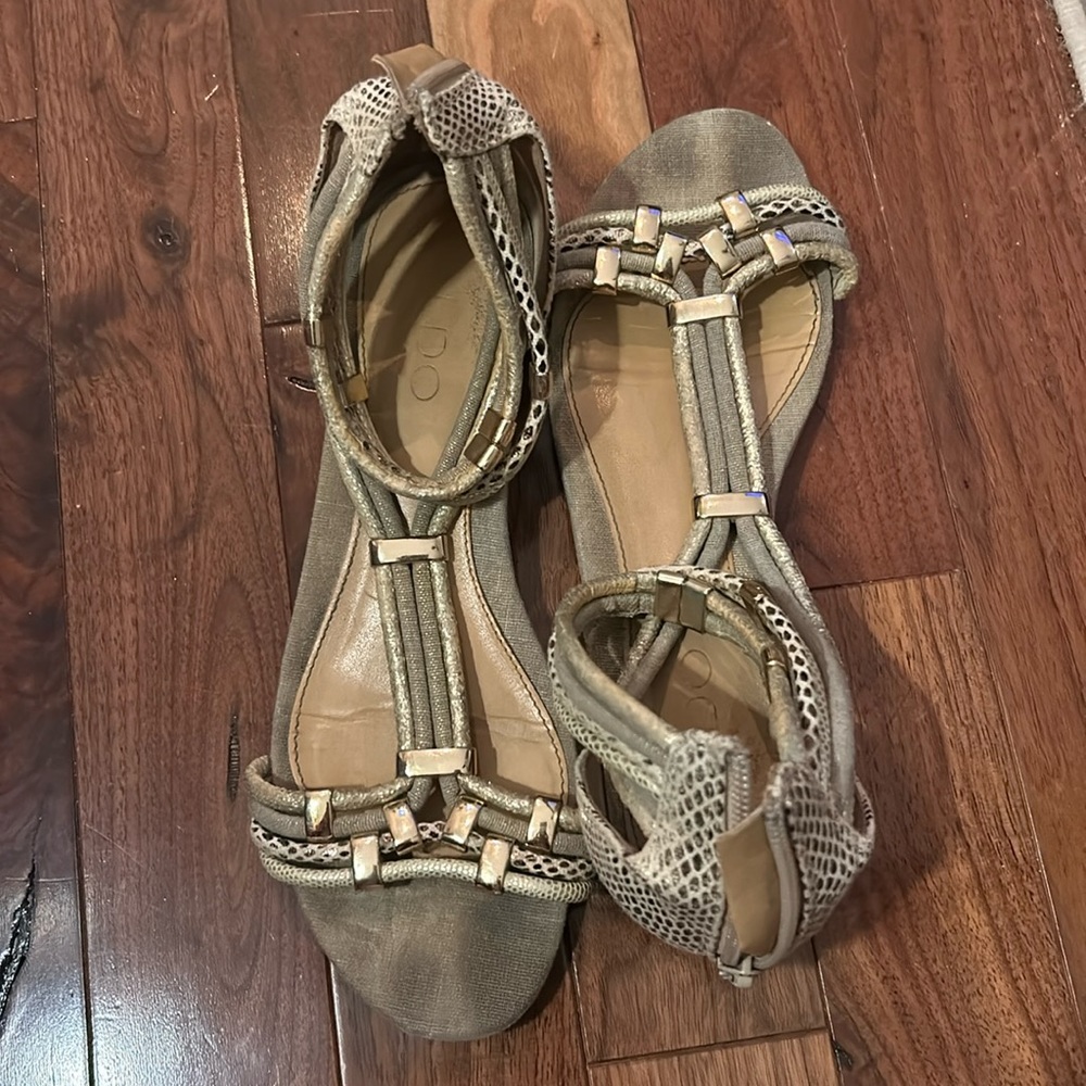 Size 6.5 sandals